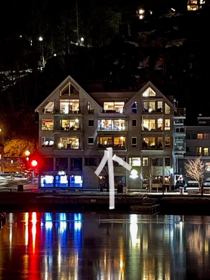 Holmestrand, Leilighet Pa Bryggekanten Bagian luar foto